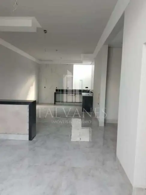 Foto 6 de Casa com 3 quartos à venda, 179m2 em Rifaina - SP