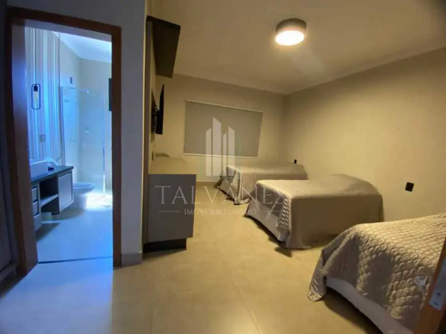 Casa de Condomínio com 4 quartos à venda, 259m2 em Rifaina - SP - imagem 8 Foto 8 de Casa de Condomínio com 4 quartos à venda, 259m2 em Rifaina - SP