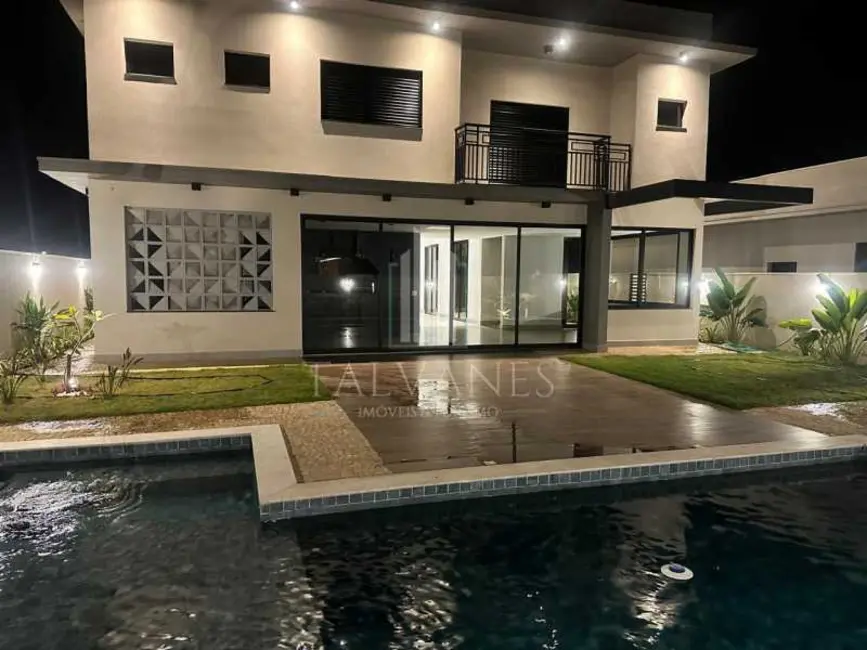 Foto 1 de Casa de Condomínio com 6 quartos à venda, 370m2 em Rifaina - SP