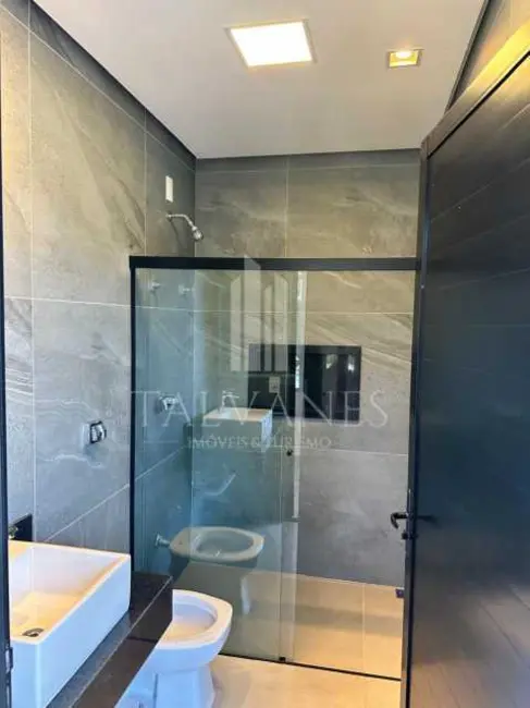 Casa de Condomínio com 6 quartos à venda, 370m2 em Rifaina - SP - imagem 9 Foto 9 de Casa de Condomínio com 6 quartos à venda, 370m2 em Rifaina - SP