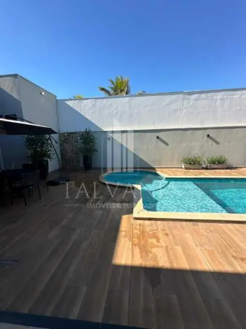 Casa de Condomínio com 3 quartos à venda e para alugar, 210m2 em Rifaina - SP - imagem 4 Foto 4 de Casa de Condomínio com 3 quartos à venda e para alugar, 210m2 em Rifaina - SP