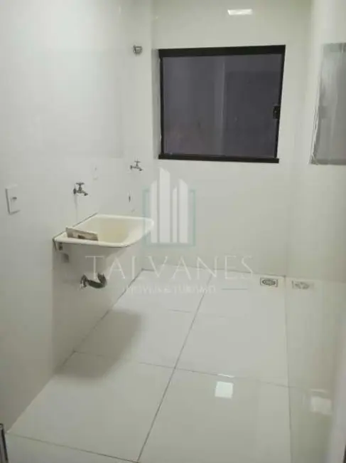Foto 6 de Apartamento com 3 quartos para alugar em Rifaina - SP