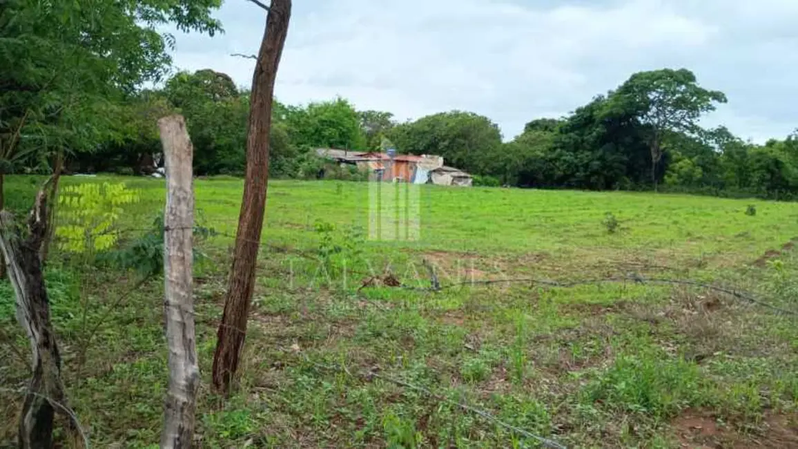Foto 1 de Terreno / Lote à venda em Rifaina - SP