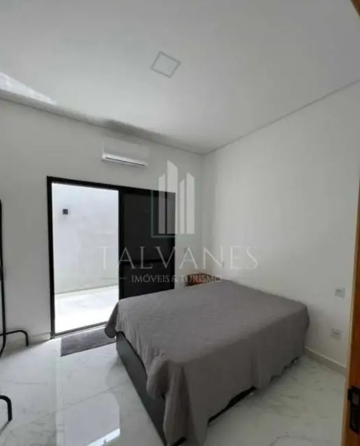 Casa de Condomínio com 3 quartos à venda, 226m2 em Rifaina - SP - imagem 6 Foto 6 de Casa de Condomínio com 3 quartos à venda, 226m2 em Rifaina - SP
