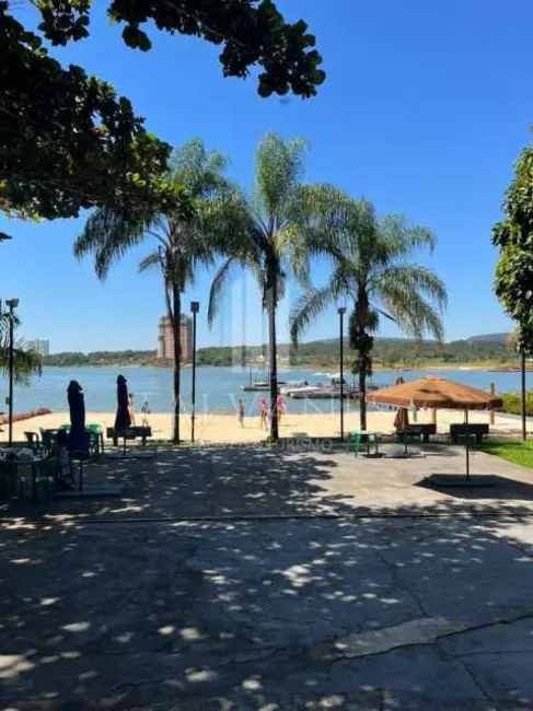 Casa de Condomínio com 3 quartos à venda, 226m2 em Rifaina - SP - imagem 9 Foto 9 de Casa de Condomínio com 3 quartos à venda, 226m2 em Rifaina - SP