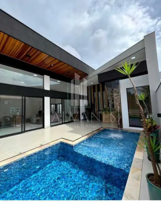 Casa de Condomínio com 3 quartos à venda, 226m2 em Rifaina - SP - imagem 2 Foto 2 de Casa de Condomínio com 3 quartos à venda, 226m2 em Rifaina - SP