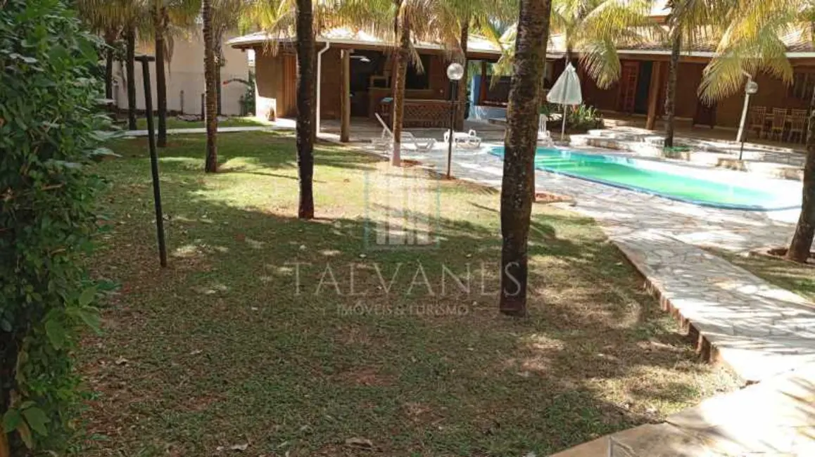 Foto 6 de Casa de Condomínio à venda, 800m2 em Rifaina - SP