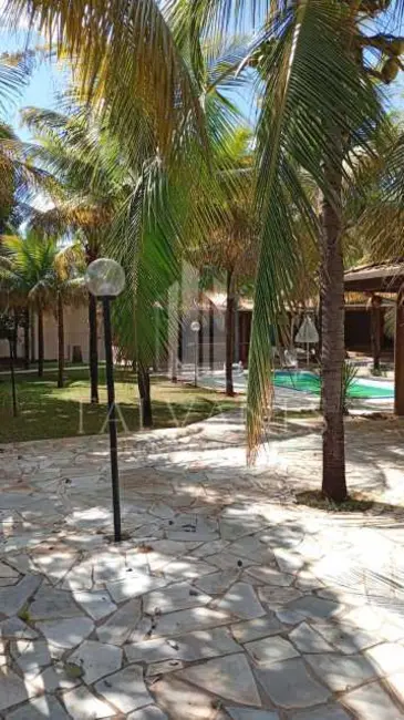 Foto 3 de Casa de Condomínio à venda, 800m2 em Rifaina - SP