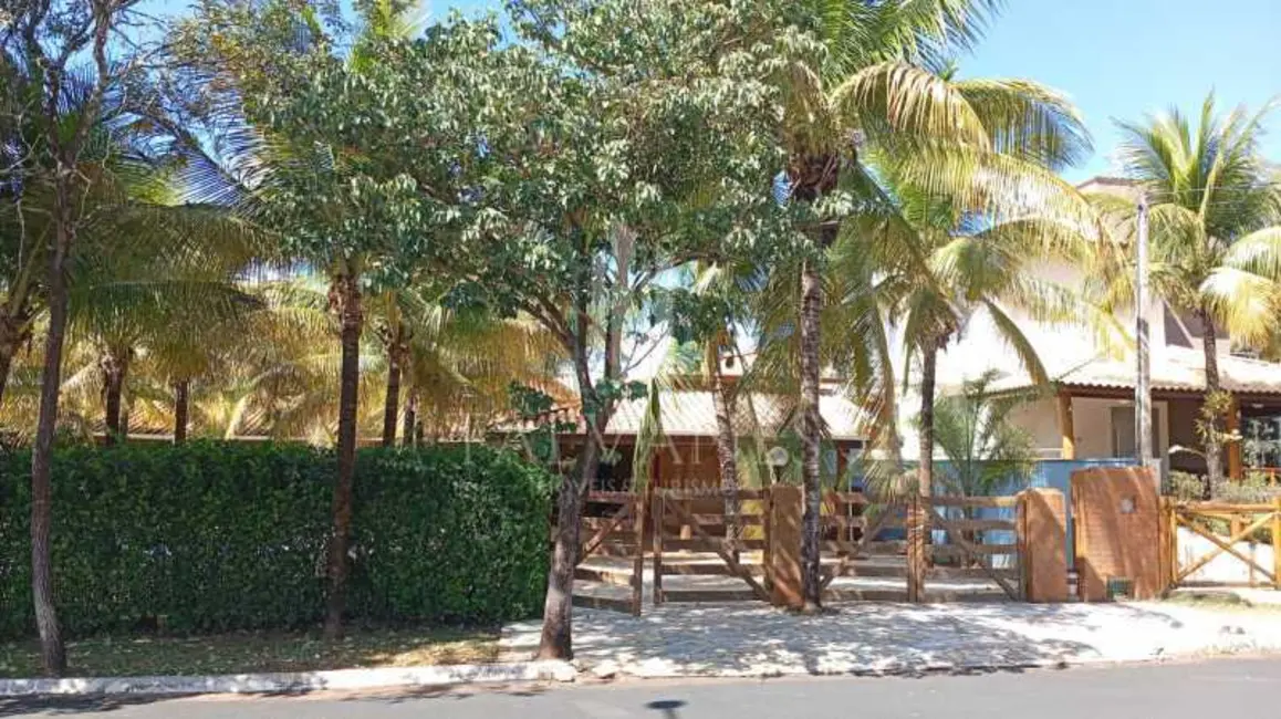 Foto 1 de Casa de Condomínio à venda, 800m2 em Rifaina - SP