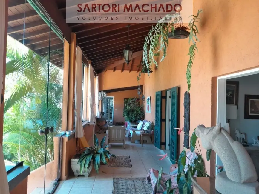 Foto 7 de Sítio / Rancho com 5 quartos à venda e para alugar, 767m2 em Piedade - SP