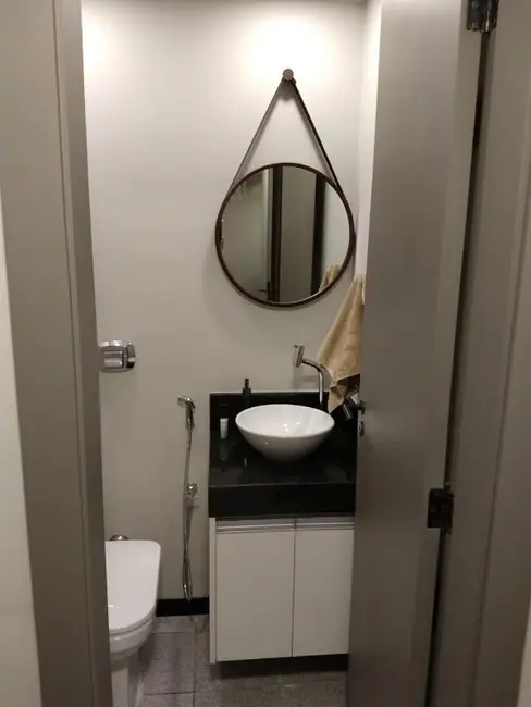 Sala Comercial à venda e para alugar, 35m2 em Centro, Campinas - SP - imagem 4 Foto 4 de Sala Comercial à venda e para alugar, 35m2 em Centro, Campinas - SP