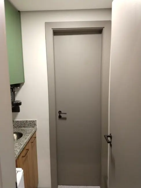 Sala Comercial à venda e para alugar, 35m2 em Centro, Campinas - SP - imagem 5 Foto 5 de Sala Comercial à venda e para alugar, 35m2 em Centro, Campinas - SP