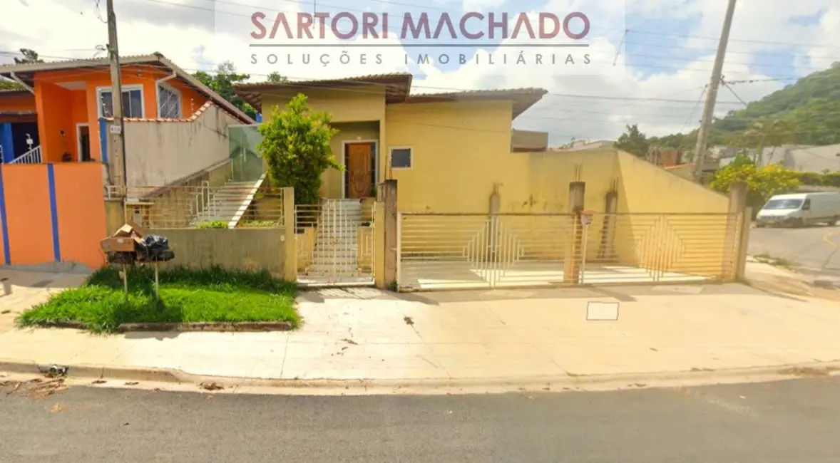 Foto 2 de Casa com 3 quartos à venda, 150m2 em Retiro das Fontes, Atibaia - SP