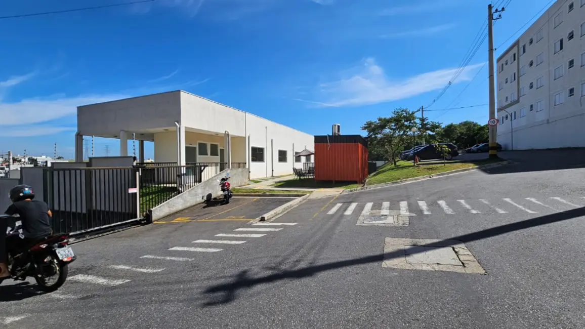 Foto 3 de Apartamento com 2 quartos à venda, 41m2 em Granjas Santa Terezinha, Taubate - SP