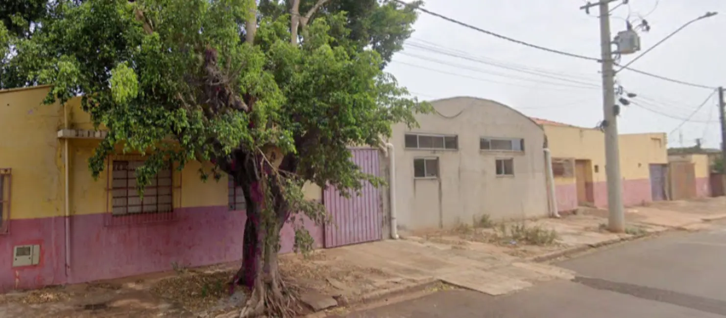 Foto 1 de Armazém / Galpão à venda, 1863m2 em Santa Cruz Do Rio Pardo - SP