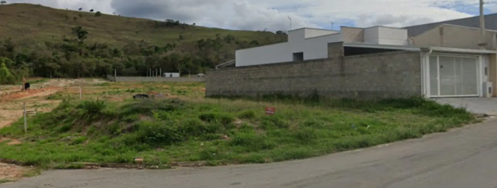 Foto 1 de Terreno / Lote à venda, 357m2 em Vale Verde, Amparo - SP