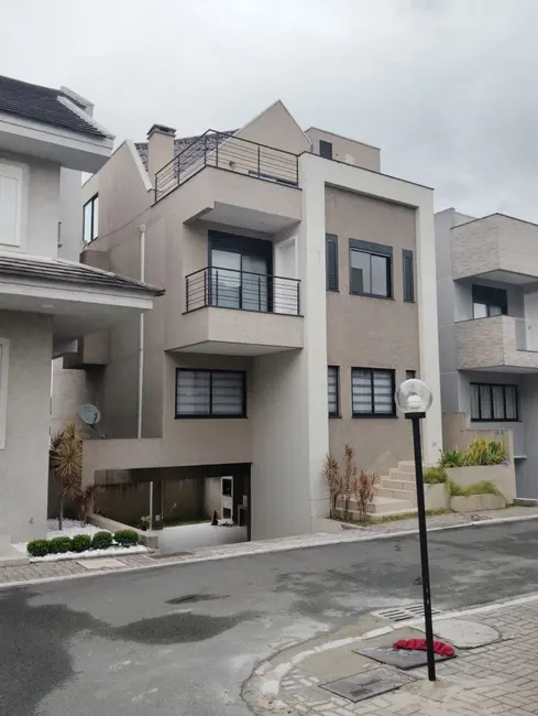 Foto 1 de Casa com 5 quartos à venda, 295m2 em Campo Comprido, Curitiba - PR