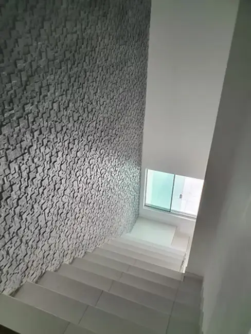 Sobrado com 3 quartos para alugar, 170m2 em Barra, Balneario Camboriu - SC - imagem 8 Foto 8 de Sobrado com 3 quartos para alugar, 170m2 em Barra, Balneario Camboriu - SC