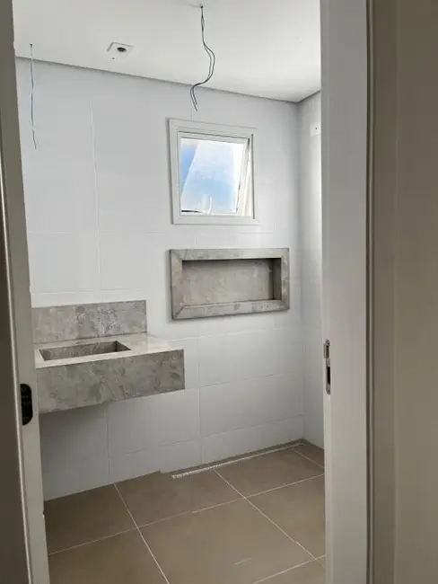 Foto 6 de Sobrado com 3 quartos à venda, 164m2 em Campo Comprido, Curitiba - PR