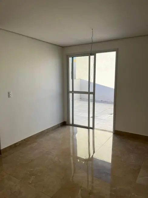 Foto 4 de Sobrado com 3 quartos à venda, 164m2 em Campo Comprido, Curitiba - PR
