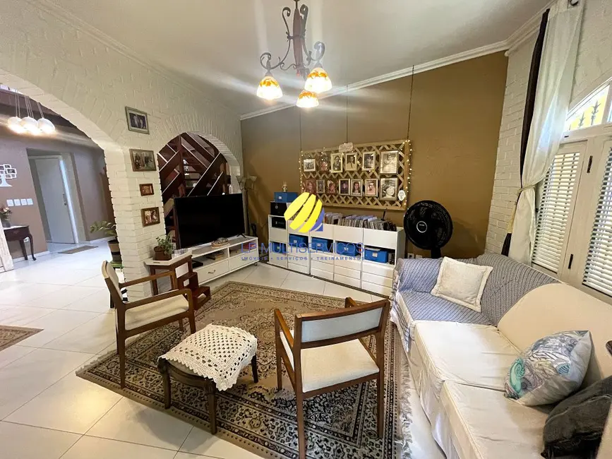 Foto 5 de Casa com 4 quartos à venda, 200m2 em Edson Queiroz, Fortaleza - CE