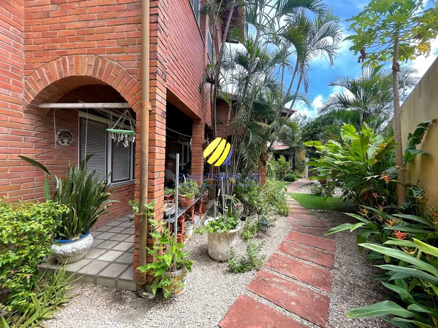 Foto 7 de Casa com 4 quartos à venda, 200m2 em Edson Queiroz, Fortaleza - CE