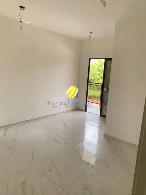 Casa com 4 quartos à venda, 152m2 em Jardim das Oliveiras, Fortaleza - CE - imagem 7 Foto 7 de Casa com 4 quartos à venda, 152m2 em Jardim das Oliveiras, Fortaleza - CE