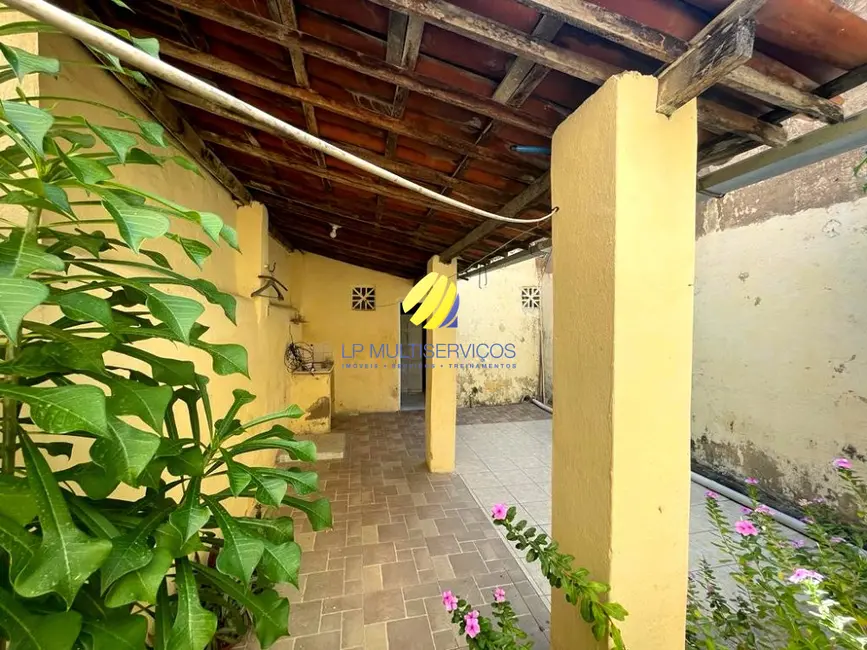 Foto 1 de Casa com 2 quartos à venda, 130m2 em Joaquim Távora, Fortaleza - CE
