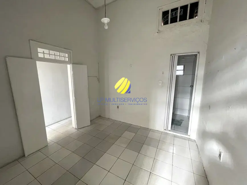 Casa com 2 quartos à venda, 130m2 em Joaquim Távora, Fortaleza - CE - imagem 5 Foto 5 de Casa com 2 quartos à venda, 130m2 em Joaquim Távora, Fortaleza - CE