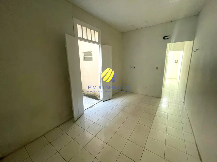 Casa com 2 quartos à venda, 130m2 em Joaquim Távora, Fortaleza - CE - imagem 9 Foto 9 de Casa com 2 quartos à venda, 130m2 em Joaquim Távora, Fortaleza - CE
