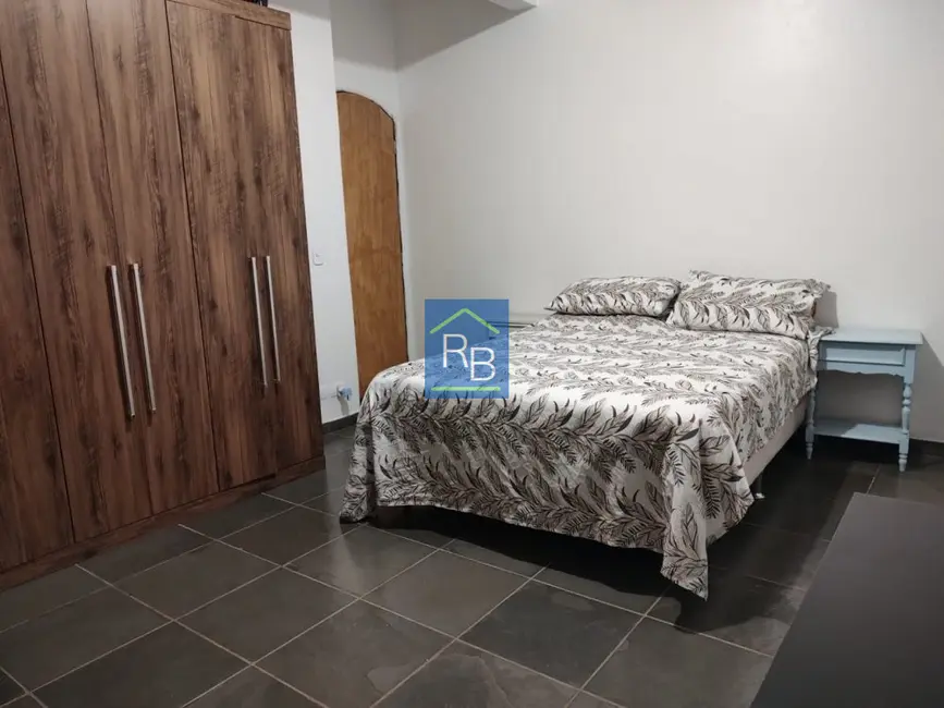 Foto 4 de Casa com 3 quartos à venda, 384m2 em Parque Dom Henrique, Cotia - SP