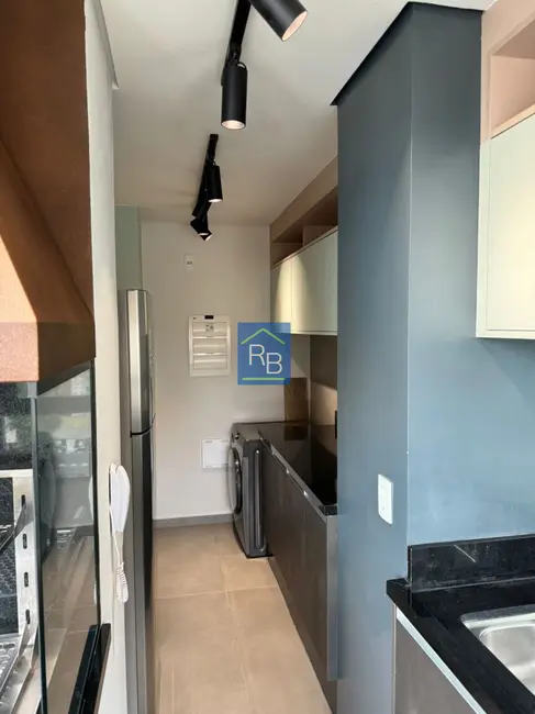 Apartamento com 3 quartos para alugar, 112m2 em Vila Olímpia, São Paulo - SP - imagem 8 Foto 8 de Apartamento com 3 quartos para alugar, 112m2 em Vila Olímpia, São Paulo - SP