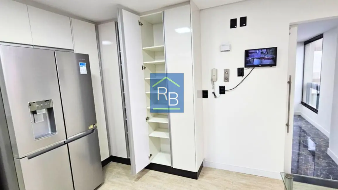 Foto 9 de Apartamento com 3 quartos à venda, 270m2 em Sumaré, São Paulo - SP