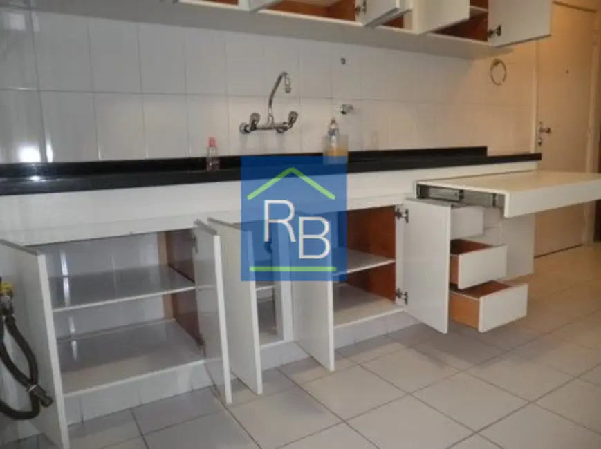 Foto 3 de Apartamento com 3 quartos para alugar, 90m2 em Campo Belo, São Paulo - SP