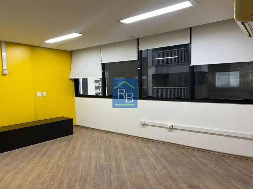 Foto 5 de Sala Comercial para alugar, 36m2 em Vila Olímpia, São Paulo - SP