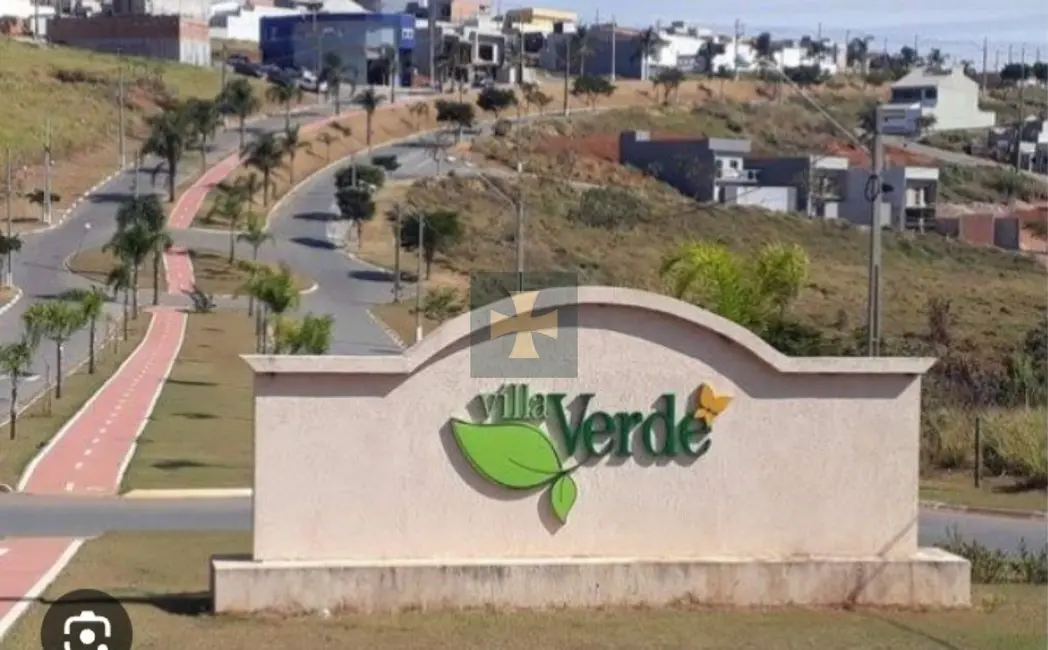Foto 1 de Terreno / Lote à venda, 140m2 em Braganca Paulista - SP