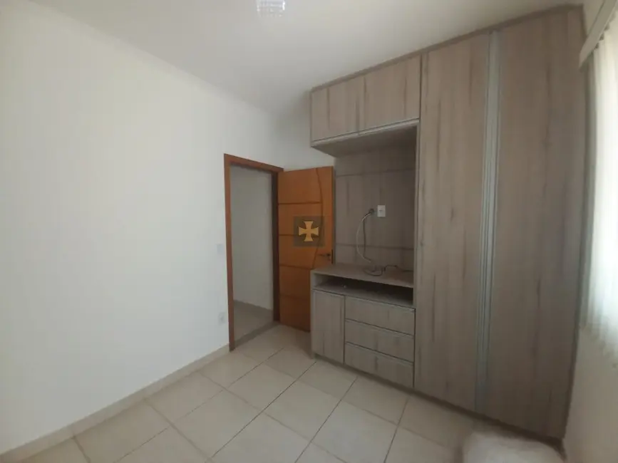 Foto 6 de Casa com 3 quartos à venda, 140m2 em Residencial Quinta dos Vinhedos, Braganca Paulista - SP