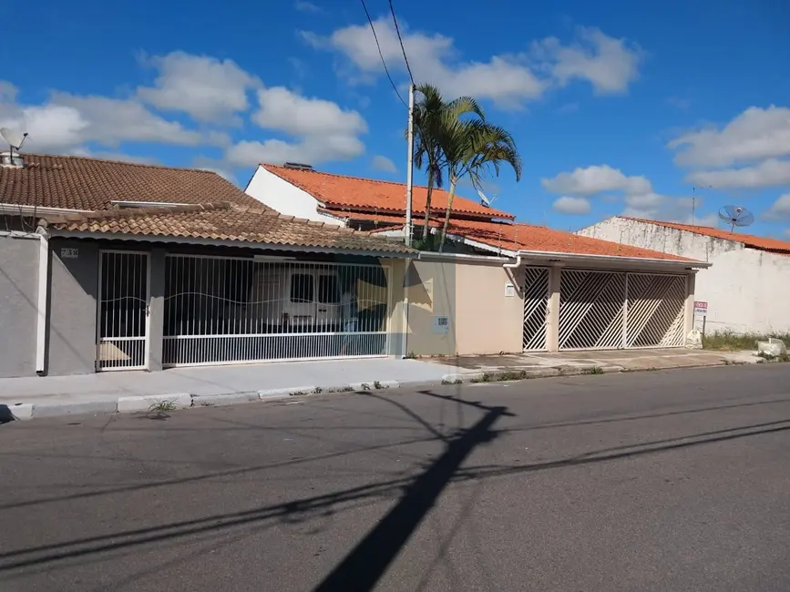 Casa com 3 quartos à venda, 165m2 em Jardim das Laranjeiras, Braganca Paulista - SP - imagem 9 Foto 9 de Casa com 3 quartos à venda, 165m2 em Jardim das Laranjeiras, Braganca Paulista - SP
