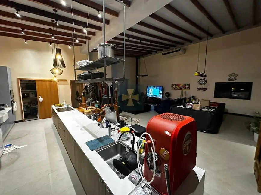 Casa de Condomínio com 4 quartos à venda, 1000m2 em Joanopolis - SP - imagem 5 Foto 5 de Casa de Condomínio com 4 quartos à venda, 1000m2 em Joanopolis - SP