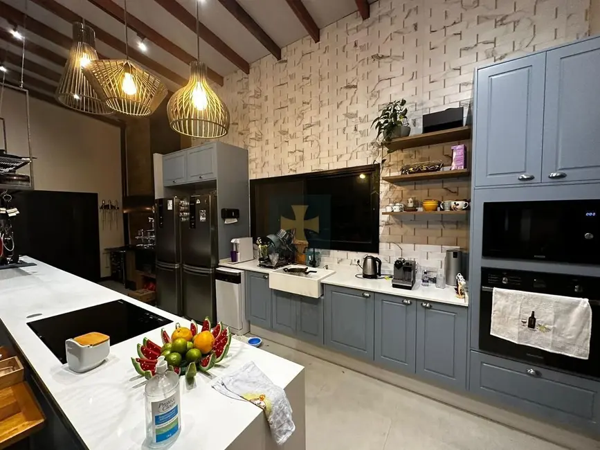 Casa de Condomínio com 4 quartos à venda, 1000m2 em Joanopolis - SP - imagem 9 Foto 9 de Casa de Condomínio com 4 quartos à venda, 1000m2 em Joanopolis - SP