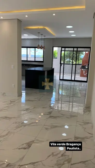 Foto 1 de Casa com 3 quartos à venda, 220m2 em Braganca Paulista - SP