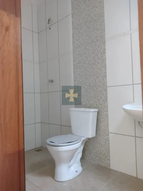 Foto 2 de Casa com 2 quartos à venda, 98m2 em Jardins, Braganca Paulista - SP