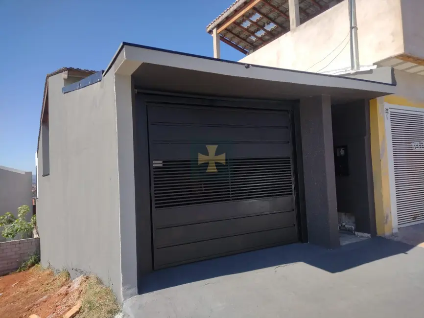 Foto 1 de Casa com 2 quartos à venda, 98m2 em Jardins, Braganca Paulista - SP