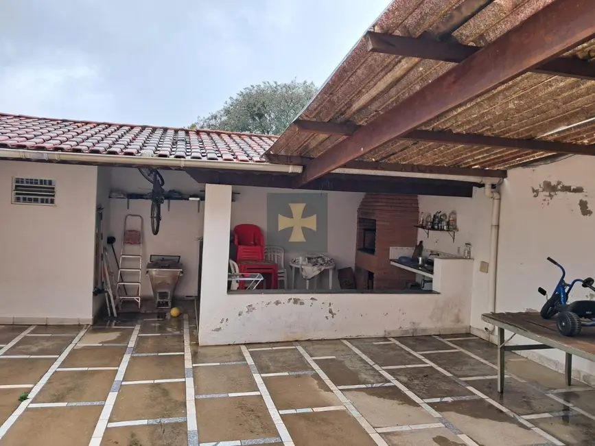 Casa com 3 quartos à venda, 200m2 em Jardim Santa Rita de Cássia, Braganca Paulista - SP - imagem 9 Foto 9 de Casa com 3 quartos à venda, 200m2 em Jardim Santa Rita de Cássia, Braganca Paulista - SP