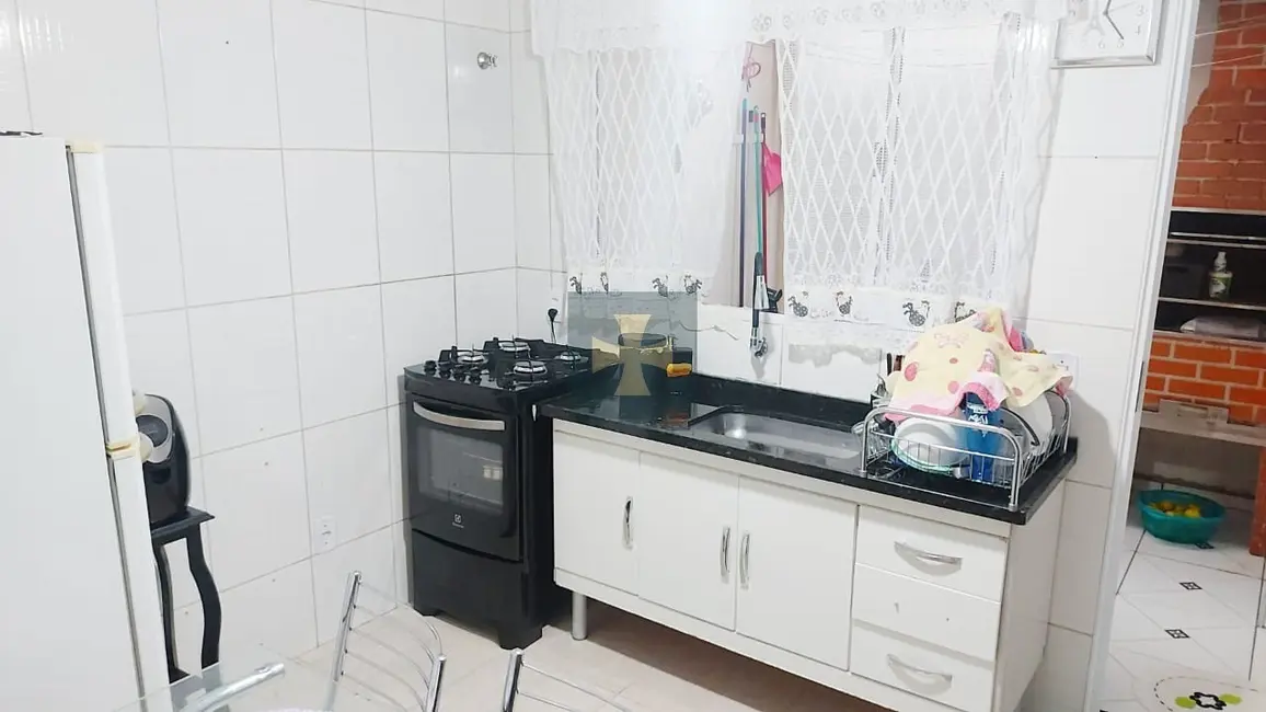 Foto 4 de Casa com 2 quartos à venda, 60m2 em Jardim São Miguel, Braganca Paulista - SP