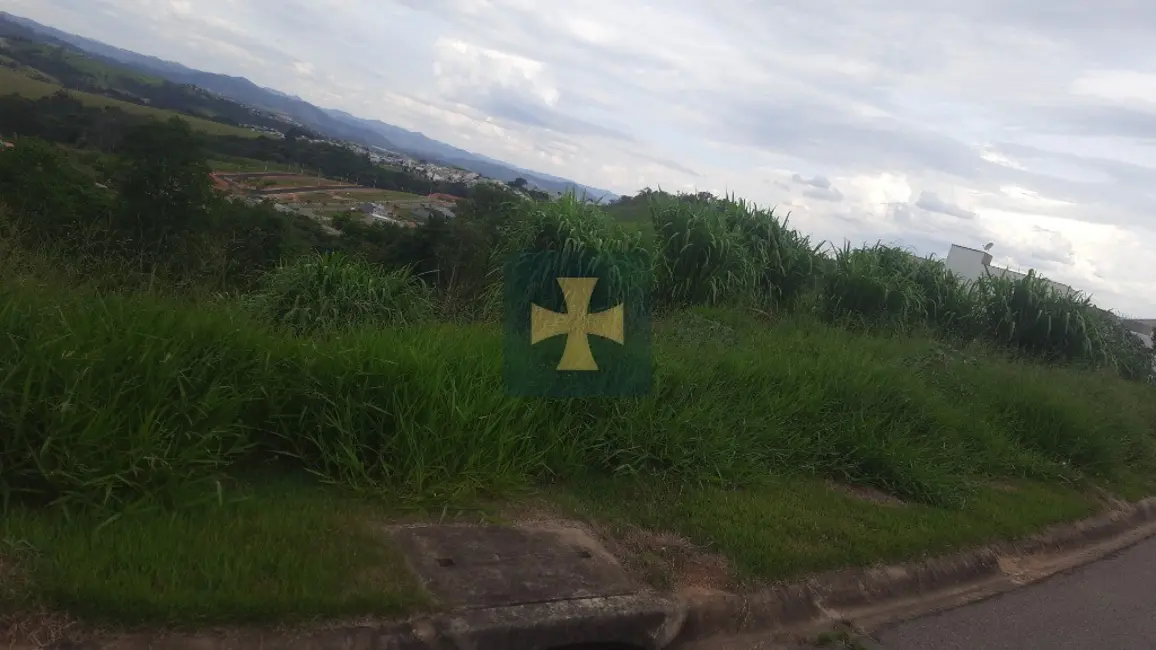 Foto 1 de Terreno / Lote à venda, 220m2 em Braganca Paulista - SP