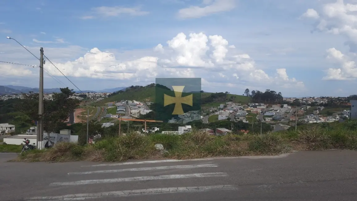 Foto 1 de Terreno / Lote à venda, 288m2 em Braganca Paulista - SP