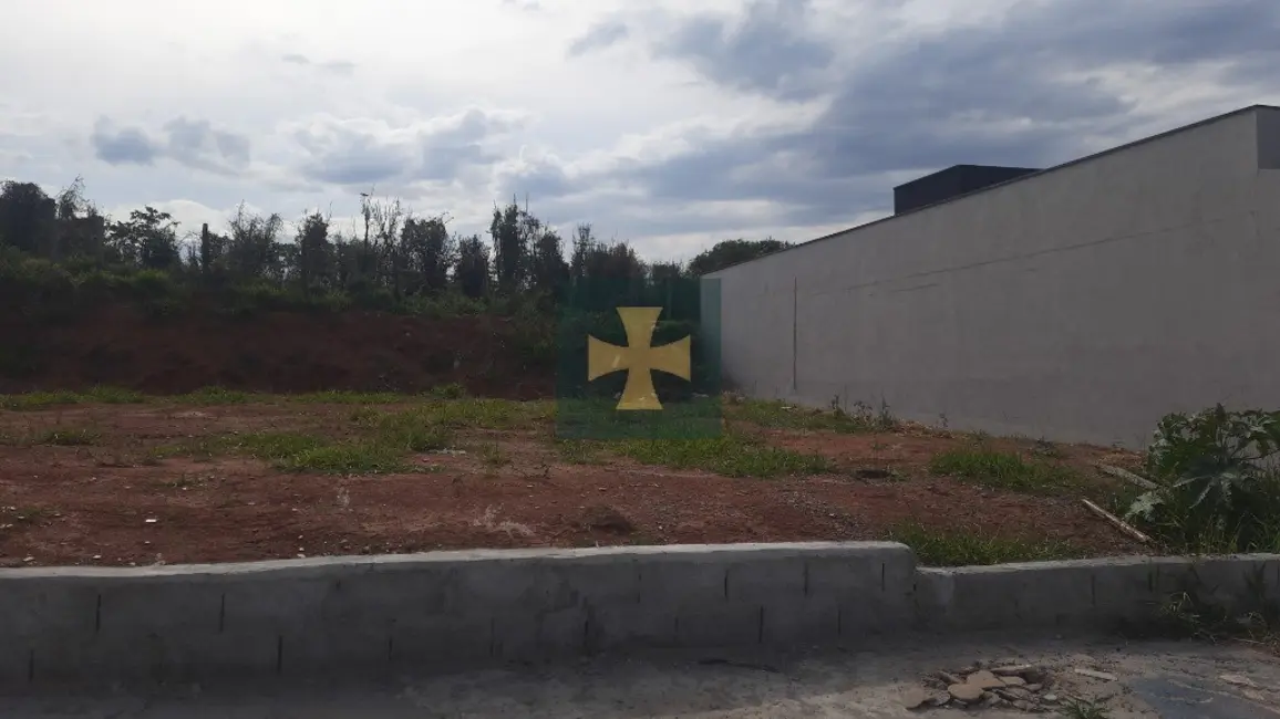 Foto 2 de Terreno / Lote à venda, 288m2 em Braganca Paulista - SP