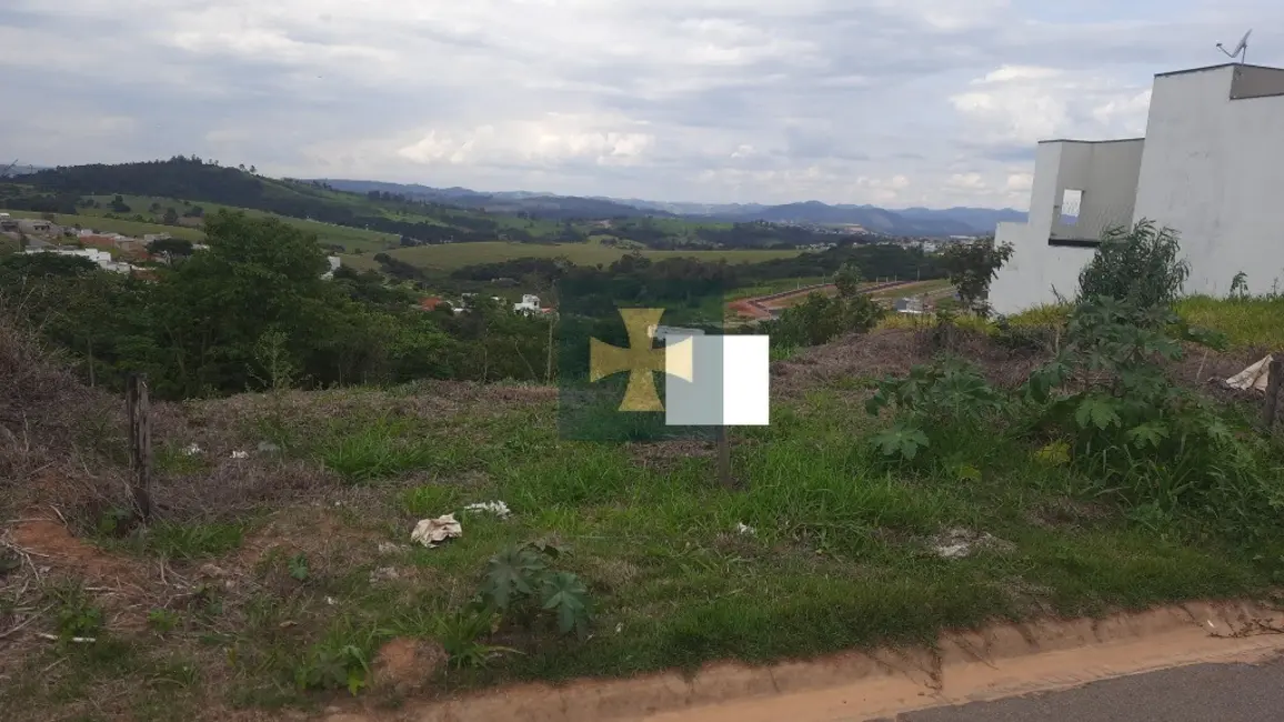 Foto 2 de Terreno / Lote à venda, 193m2 em Braganca Paulista - SP