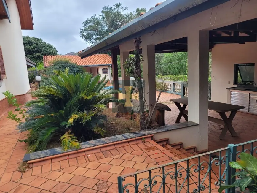 Foto 2 de Chácara com 4 quartos à venda, 900m2 em Recanto Amapola, Braganca Paulista - SP